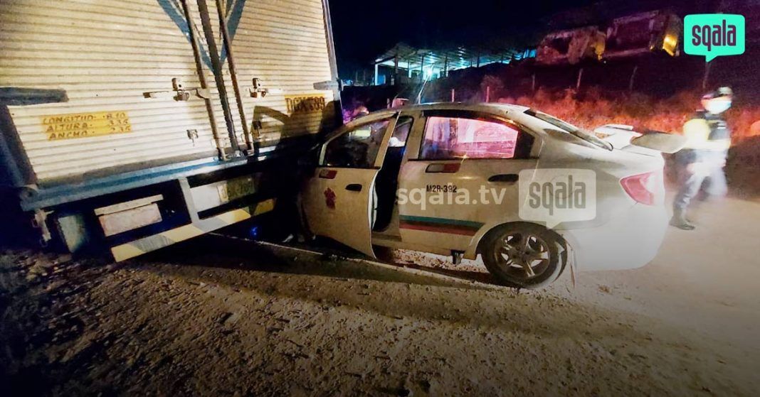 Chachapoyas | Taxi se empotra contra camión en vía de evitamiento