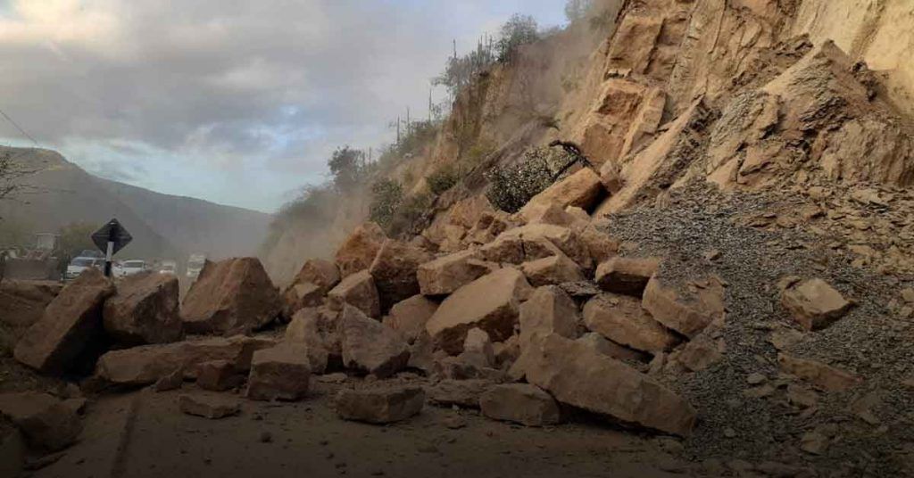Chamaya - Corral Quemado: Reportan caída de rocas en la carretera Fernando Belaunde Terry